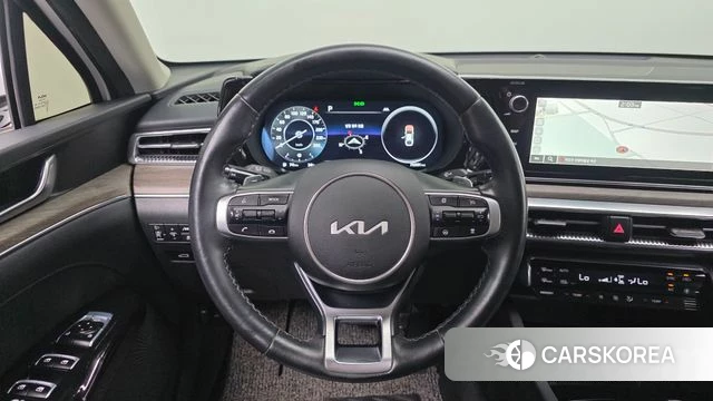 Kia K5 3rd generation 2022 Белый из Кореи, фото 5