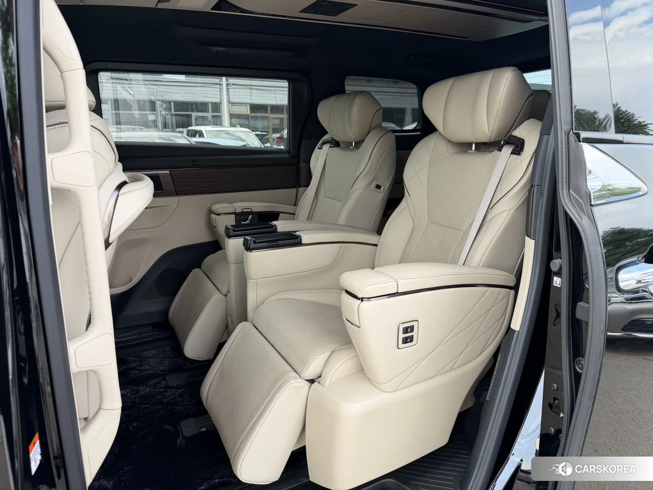 Toyota Wilfa 2023 Черный из Китая, фото 5