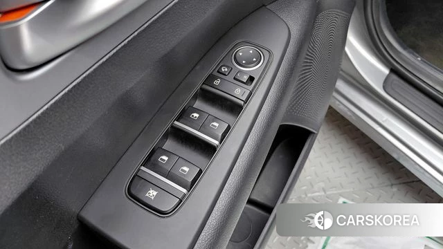 Kia The New K3 2nd generation 2023 Серебристо-серый из Кореи, фото 5