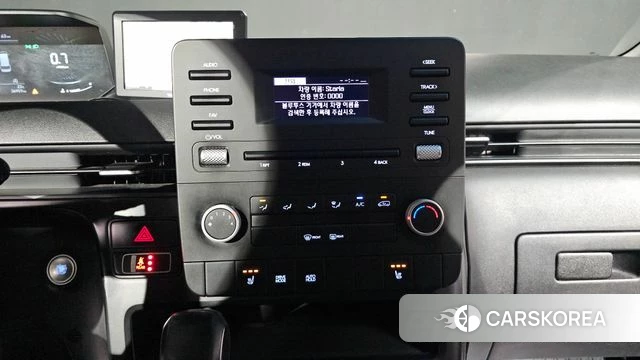 Hyundai Staria 2022 Серый из Кореи, фото 5