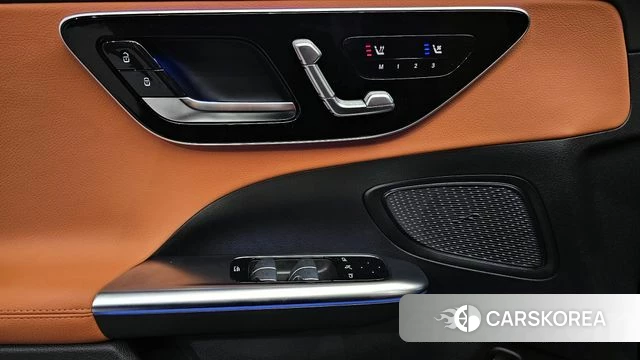 Mercedes-Benz C-Class W206 2025 Черный из Кореи, фото 5