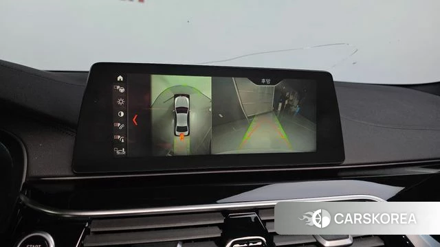 BMW 5 Series (G30) 2018 Белый из Кореи, фото 5
