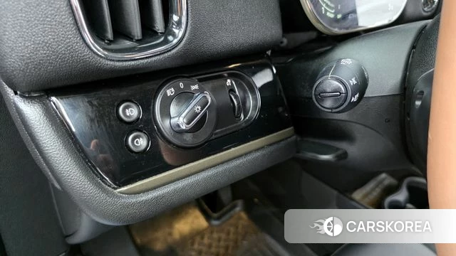 Mini Cooper Countryman 2022 Серебряный из Кореи, фото 5