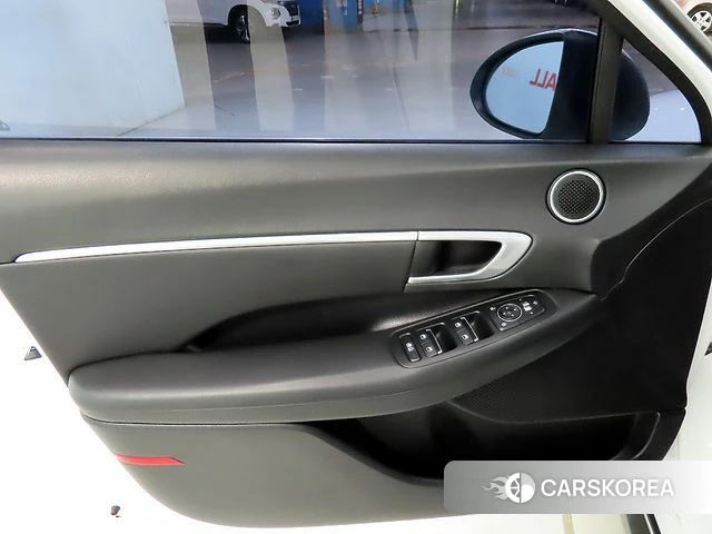 Hyundai Sonata (DN8) 2021 Черный из Кореи, фото 5