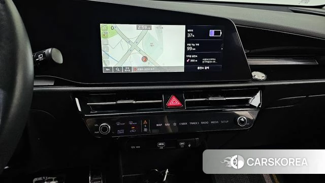 Kia Di All New Niro EV 2023 Белый из Кореи, фото 5