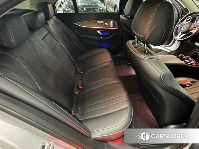 Mercedes-Benz E-Class W213 2018 Серебряный из Кореи, фото 5