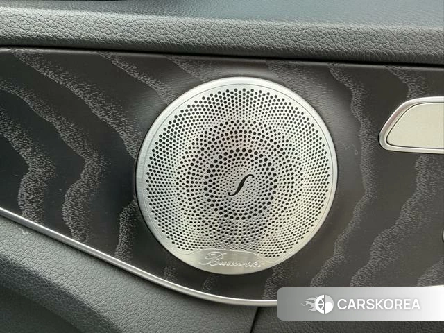 Mercedes-Benz Class C (imported) 2021 Белый из Китая, фото 5