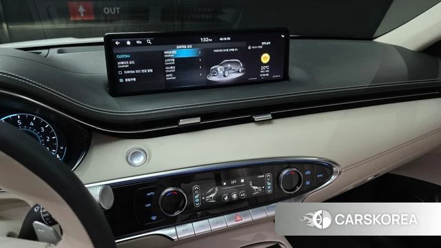 Genesis GV70 2023 Белый из Кореи, фото 5