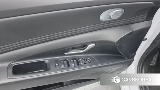 Hyundai Avante Hybrid (CN7) 2021 Белый из Кореи, фото 5