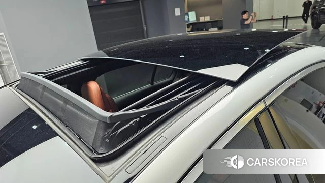 Mercedes-Benz C-Class W206 2023 Белый из Кореи, фото 5