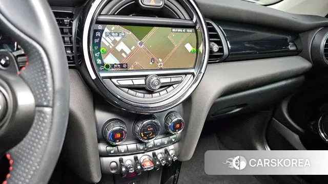 Mini Cooper S 2019 Зеленый из Кореи, фото 5