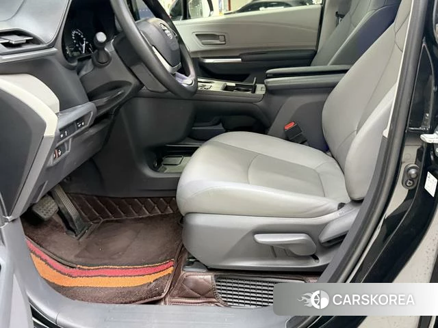 Toyota Grevia 2024 Черный из Китая, фото 5