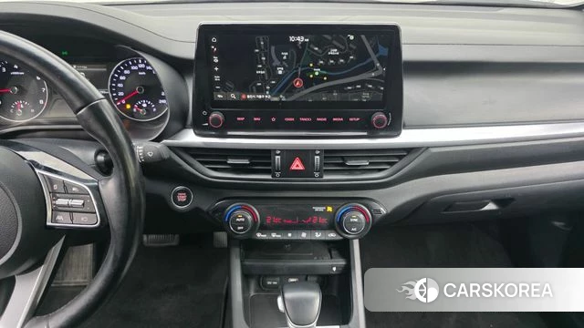 Kia The New K3 2nd generation 2022 Белый из Кореи, фото 5