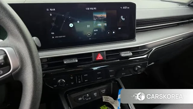 Kia The New K5 3rd generation 2024 Белый из Кореи, фото 5