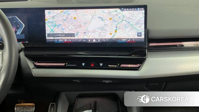 BMW 5 Series (G60) 2024 Белый из Кореи, фото 5