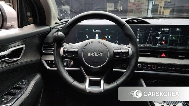 Kia Sportage 5th Generation Hybrid 2023 Серый из Кореи, фото 5