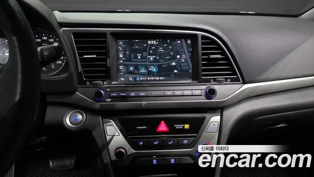 Hyundai Avante AD 2018 Белый из Кореи, фото 5