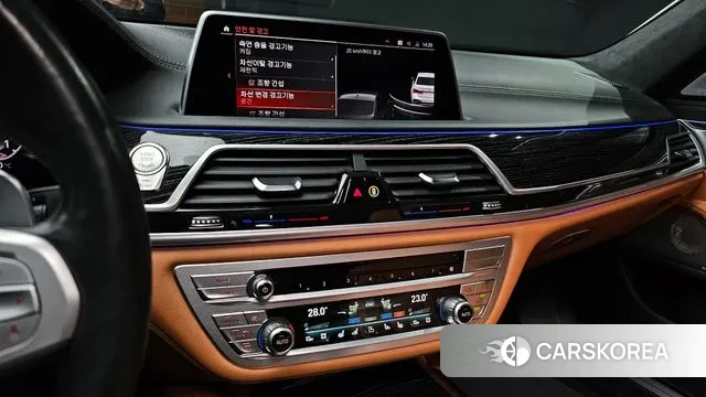 BMW 7 Series (G11) 2022 Белый из Кореи, фото 5