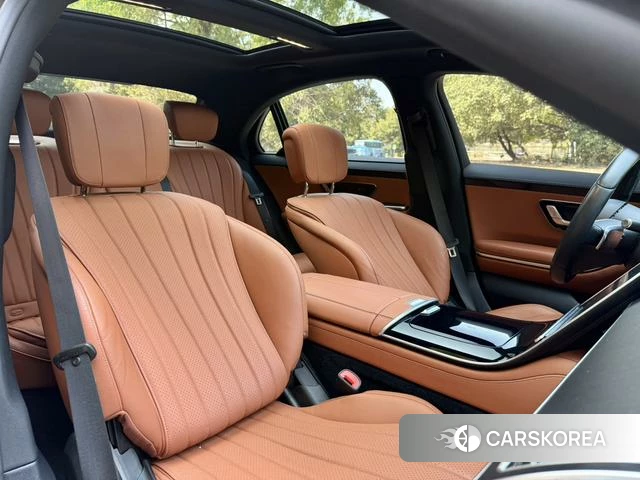 Mercedes-Benz S-class 2022 Черный из Китая, фото 5