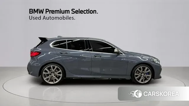 BMW 1 Series (F40) 2023 Серебристо-серый из Кореи, фото 5