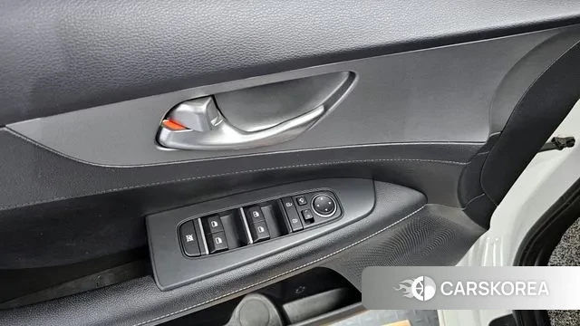 Kia Come New K3 2020 Белый из Кореи, фото 5