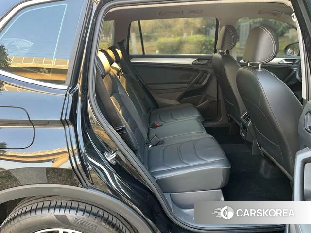Volkswagen Tiguan L 2021 Черный из Китая, фото 5