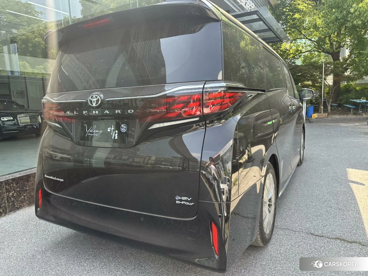 Toyota Elfa 2026 Черный из Китая, фото 5