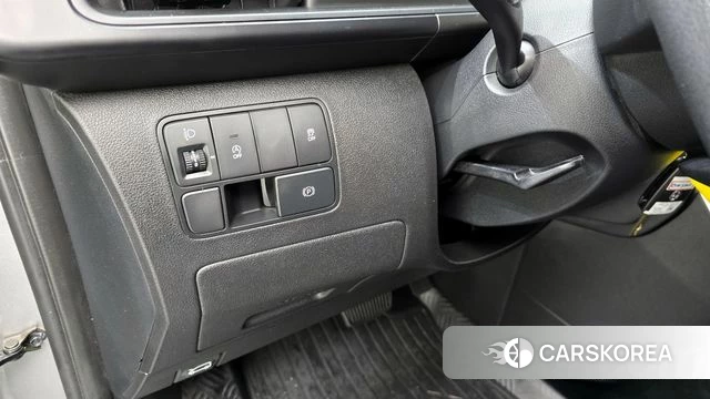 Hyundai Staria 2021 Серебряный из Кореи, фото 5