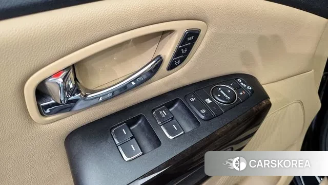 Kia The New Carnival 2018 Черный из Кореи, фото 5