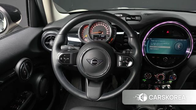 Mini Cooper 2021 Жемчужный цвет из Кореи, фото 5