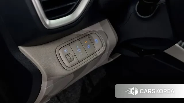 Hyundai Venue 2023 Красный из Кореи, фото 5