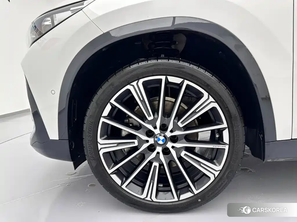 BMW X1 2024 Белый из Китая, фото 5