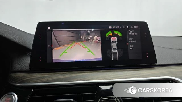 BMW 5 Series (G30) 2020 Черный из Кореи, фото 5
