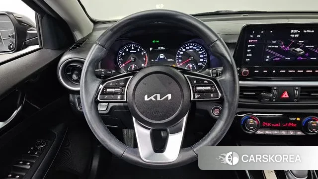 Kia The New K3 2nd generation 2022 Черный из Кореи, фото 5