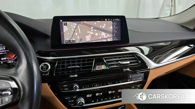 BMW 5 Series (G30) 2019 Черный из Кореи, фото 5