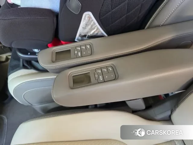 Kia The New Carnival 4th Generation 2025 Черный из Кореи, фото 5