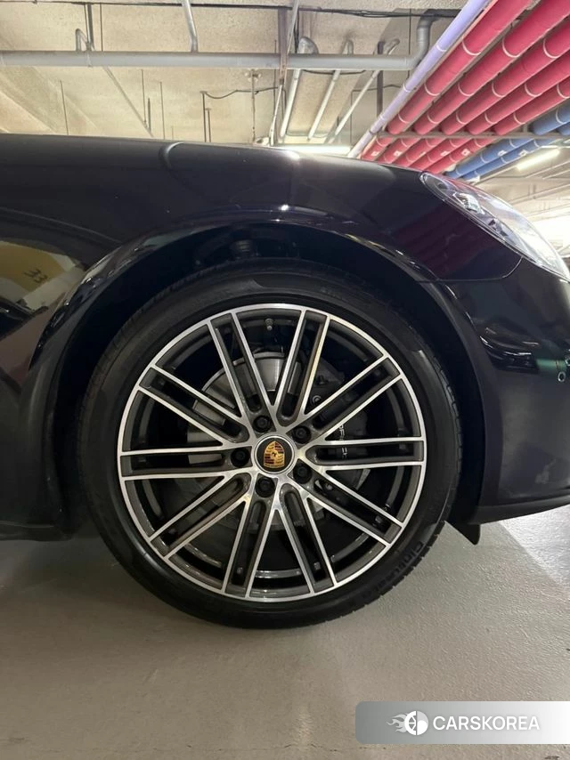 Porsche Panamera (971) 2022 Черный из Кореи, фото 5