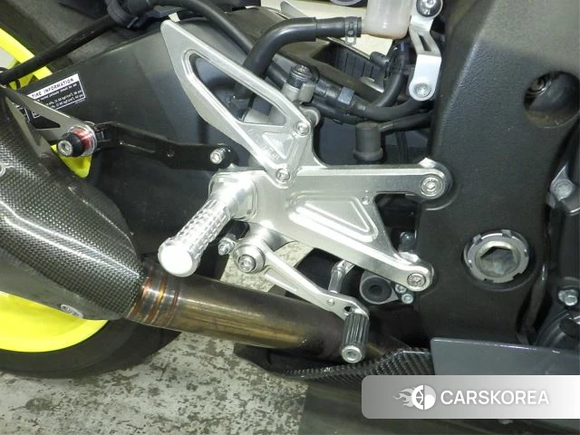 Проданный Yamaha YZF-R1 2015 из Японии