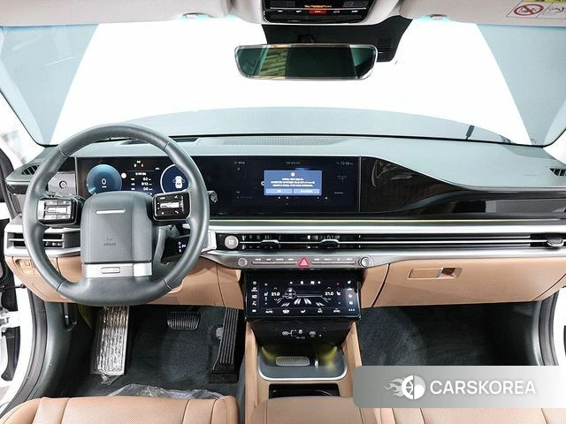 Hyundai Grandeur Hybrid (GN7) 2023 Белый из Кореи, фото 5