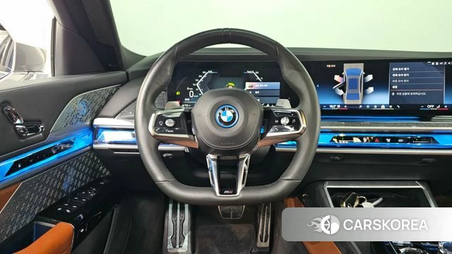 BMW 7 Series (G70) 2023 Серый из Кореи, фото 5