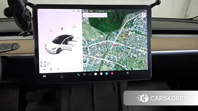 Tesla Model 3 2021 Белый из Кореи, фото 5