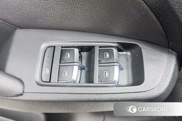 Roewe eRX5 2019 Белый из Китая, фото 5