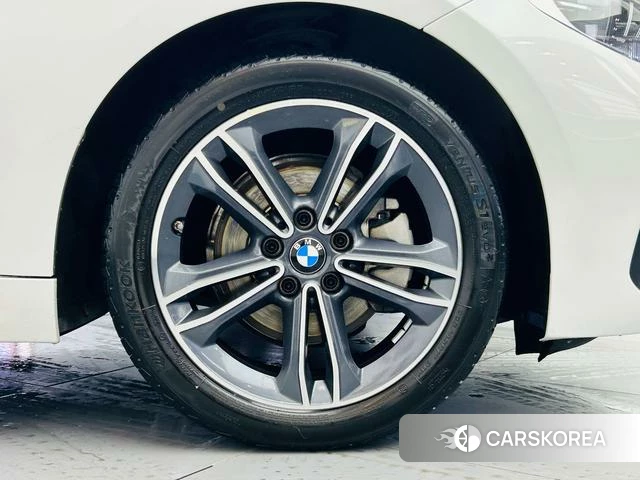 BMW 1 series 2023 Белый из Китая, фото 5