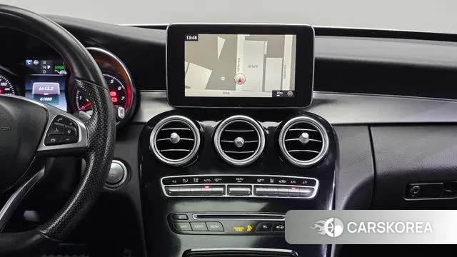 Mercedes-Benz C-Class W205 2018 Белый из Кореи, фото 5