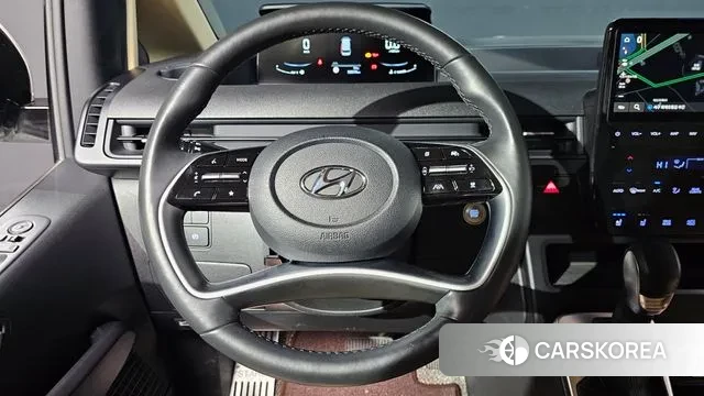 Hyundai Staria 2023 Белый из Кореи, фото 5