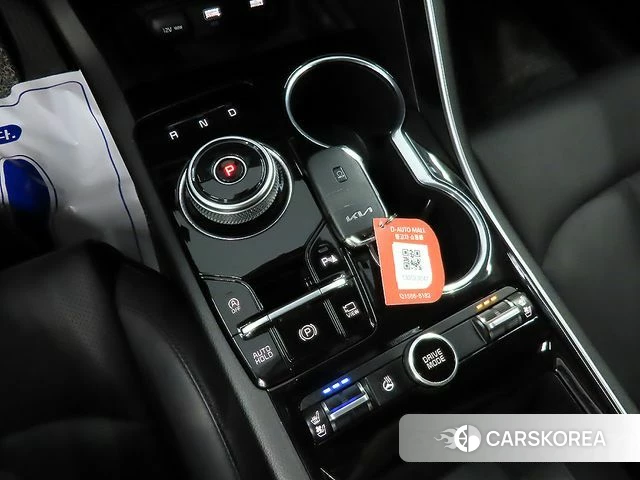 Kia K5 3rd generation 2023 Белый из Кореи, фото 5