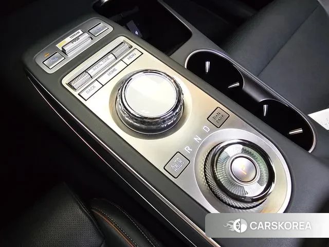 Genesis GV70 2020 Фиолетовый из Кореи, фото 5