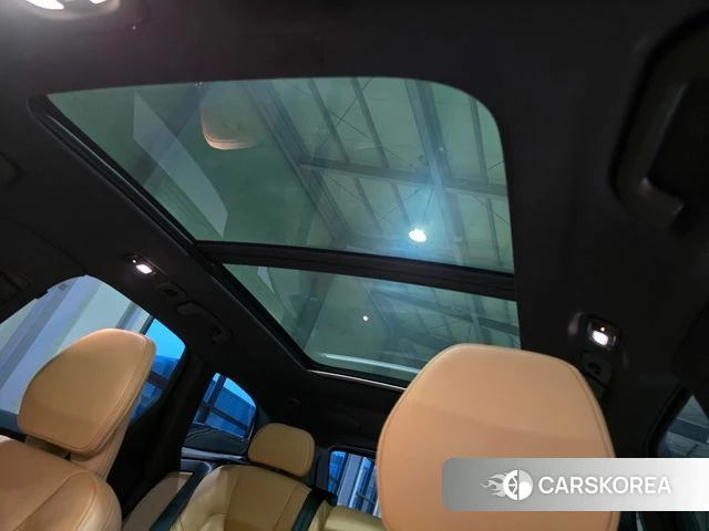 Volvo XC60 second Generation 2025 Белый из Кореи, фото 5