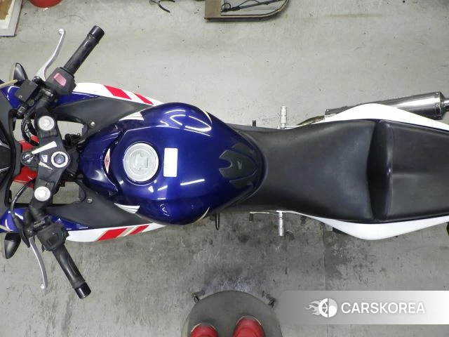 Проданный Honda CBR250R id 3947492 из Японии, фото 3