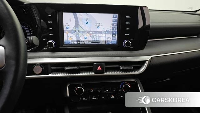 Kia K5 3rd generation 2023 Белый из Кореи, фото 5